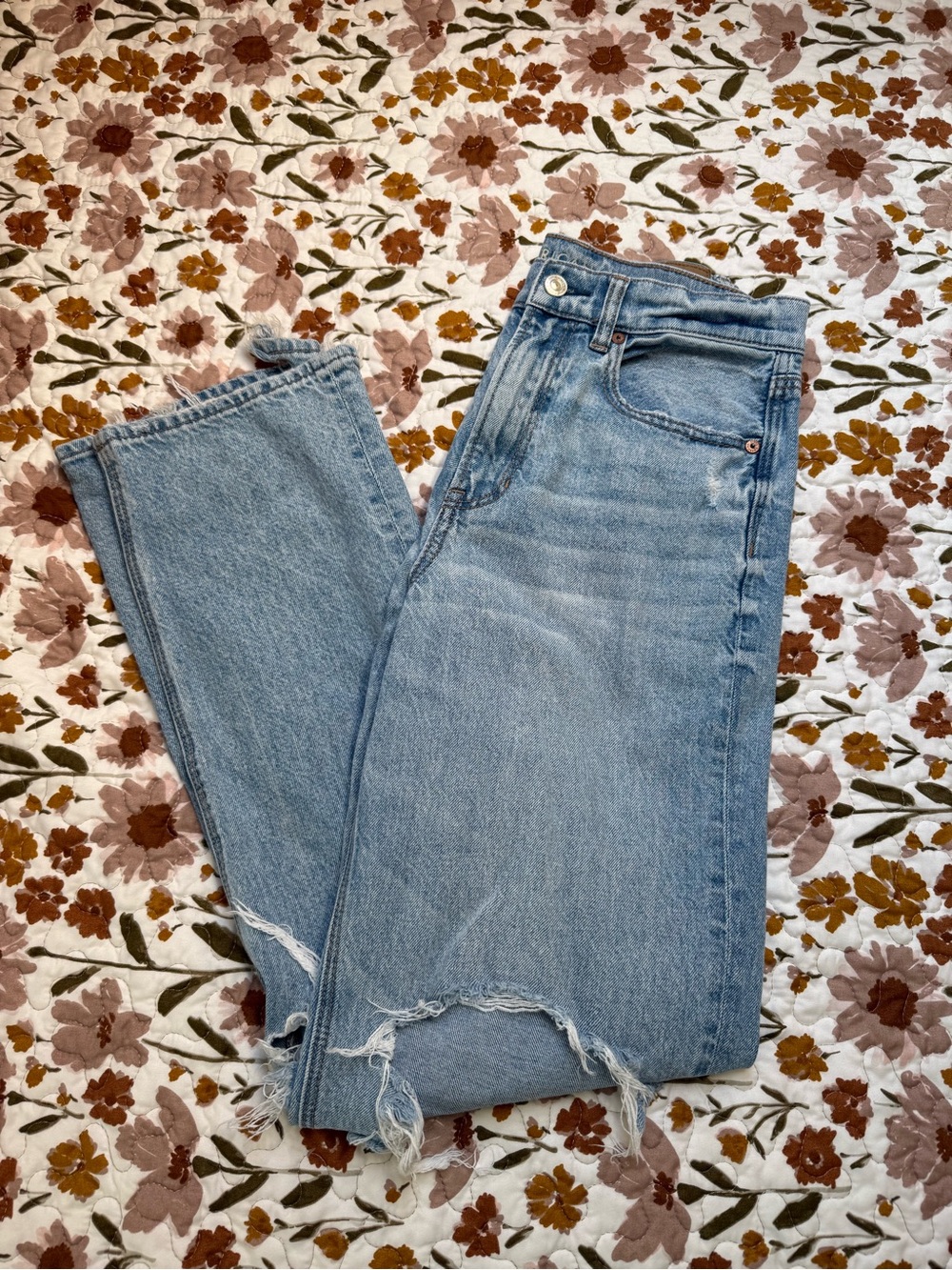 American Eagle Outfitters Light Blue Straight Leg Jeans with Distressed Hem